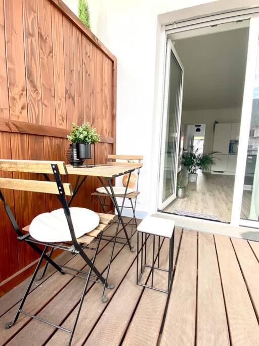 Modernes Trierer Cityloft Mit Grossem Balkon Ngoại thất bức ảnh