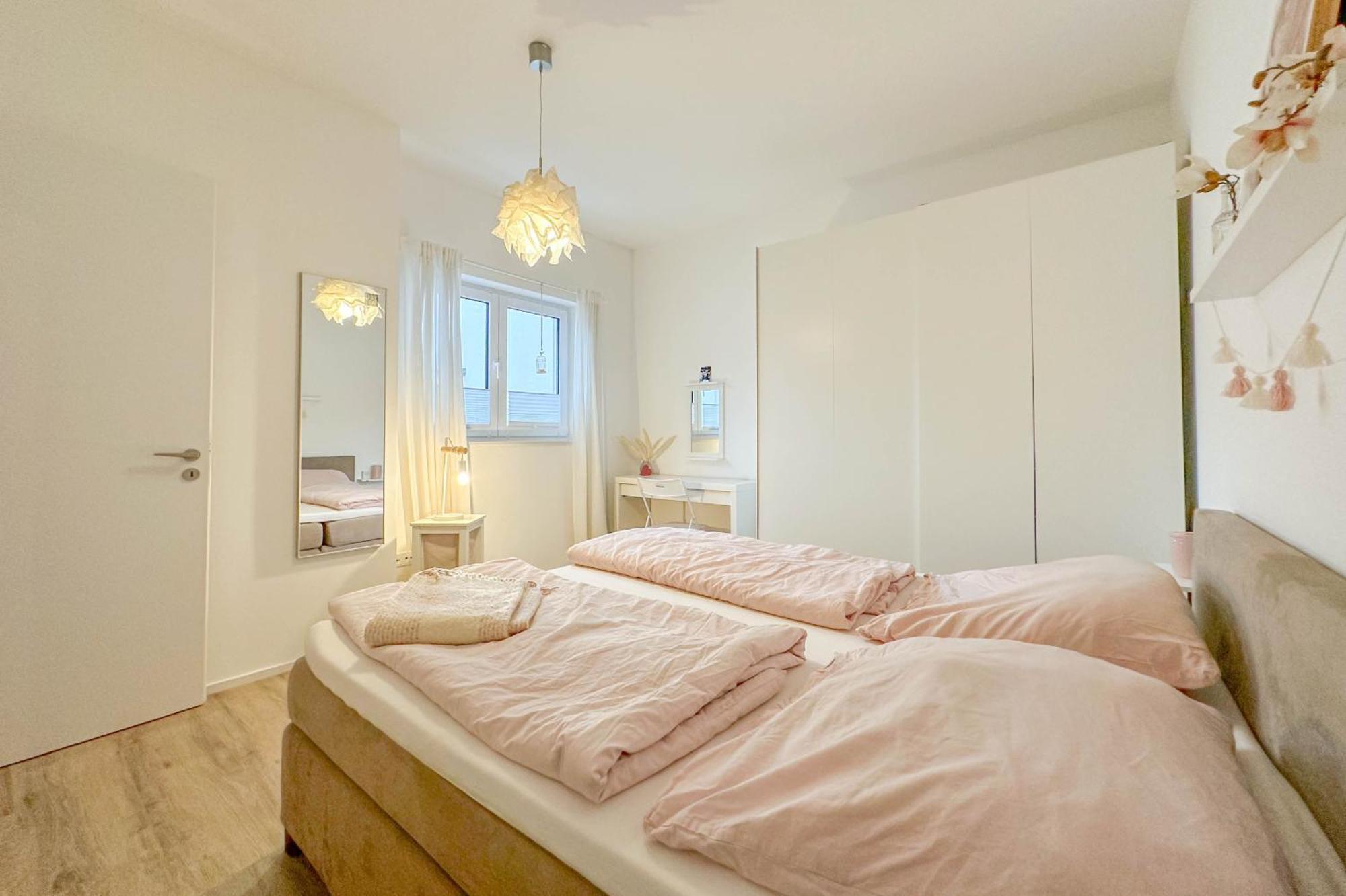 Modernes Trierer Cityloft Mit Grossem Balkon Ngoại thất bức ảnh